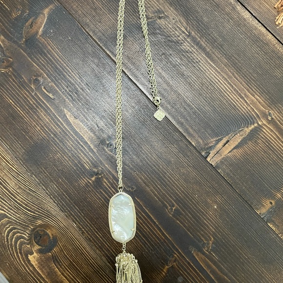 Kendra Scott Rayne Necklace - Picture 2 of 3